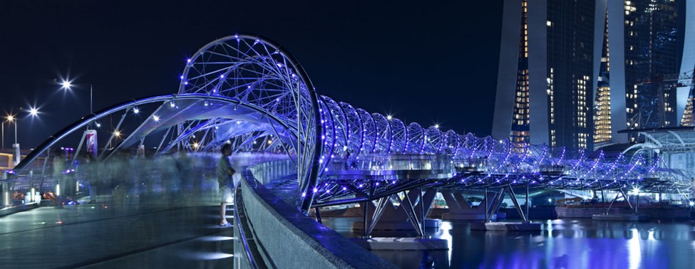 1321583826-main-image-2010199650-06-dwaegcfj-helix-bridge-300dpi-1000x387.jpg