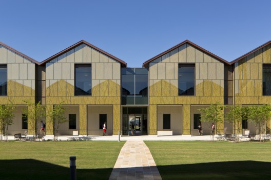E. J. Ourso College Of Business - E.J. Ourso College of Business / ikon.5 architects | ArchDaily - Nov 16, 2012 ... Architects: ikon.5 architects Location: Louisiana State University, 3357 Highland   Road, Baton Rouge, LA 70802, USA Year: 2012 Photographs:Â ...
