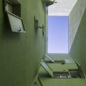 8 Casas Inscritas y Tres Patios / Romera y Ruiz Arquitectos 8 Casas Inscritas y Tres Patios / Romera y Ruiz Arquitectos © Simón García