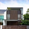 Eng Kong Garden / HYLA Architects Eng Kong Garden / HYLA Architects © Derek Swalwell