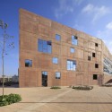 Biblioteca de Ciencias, Ingenieria y Arquitectura PUCP / Llosa Cortegana Arquitectos Biblioteca de Ciencias, Ingenieria y Arquitectura PUCP / Llosa Cortegana Arquitectos © Juan Solano