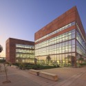 Biblioteca de Ciencias, Ingenieria y Arquitectura PUCP / Llosa Cortegana Arquitectos Biblioteca de Ciencias, Ingenieria y Arquitectura PUCP / Llosa Cortegana Arquitectos © Juan Solano