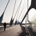 City Bridge ‘De Oversteek' / Ney Poulissen Architects & Engineers City Bridge ‘De Oversteek' / Ney Poulissen Architects & Engineers © Stijn Bollaert