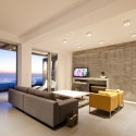 Prodromos and Desi Residence / Vardastudio Architects & Designers Prodromos and Desi Residence / Vardastudio Architects & Designers © Creative Photo Room
