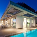 Prodromos and Desi Residence / Vardastudio Architects & Designers Prodromos and Desi Residence / Vardastudio Architects & Designers © Creative Photo Room