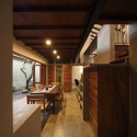 Nugegoda House / Chinthaka Wickramage associates © Eresh Weerasuriya