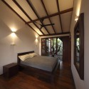 Nugegoda House / Chinthaka Wickramage associates © Eresh Weerasuriya