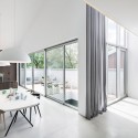 Holy Cross House / Thomas Balaban Architect © Adrien Williams