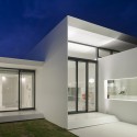 The House for Contemporary Art / F.A.D.S. The House for Contemporary Art / F.A.D.S. © Hiroshi Ueda