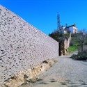 Muralla Nazarí en el Alto Albaicín / Antonio Jiménez Torrecillas Muralla Nazarí en el Alto Albaicín / Antonio Jiménez Torrecillas © Vicente del Amo