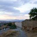 Muralla Nazarí en el Alto Albaicín / Antonio Jiménez Torrecillas Muralla Nazarí en el Alto Albaicín / Antonio Jiménez Torrecillas © Theo Coutanceau