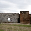 Muralla Nazarí en el Alto Albaicín / Antonio Jiménez Torrecillas Muralla Nazarí en el Alto Albaicín / Antonio Jiménez Torrecillas © Theo Coutanceau