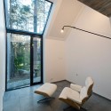 Black House Blues / Studija Archispektras Black House Blues / Studija Archispektras © Juozas Kamenskas