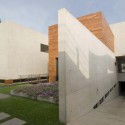 House H / OZ Arq House H / OZ Arq © Juan Solano