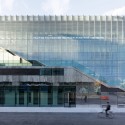Sport Centre Jules Ladoumegue / Dietmar Feichtinger Architectes Sport Centre Jules Ladoumegue / Dietmar Feichtinger Architectes © David Boureau