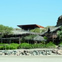 Beach House at Punta Veleros  / Artadi Arquitectos © Elsa Ramirez