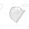 Slight Slope Long House / I/O Architects Site Plan