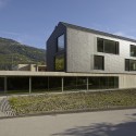 Primary School in Châteauneuf Sion / Savioz Fabrizzi Architectes Primary School in Châteauneuf Sion / Savioz Fabrizzi Architectes © Michel Bonvin