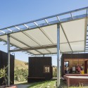 Longbush Ecosanctuary Welcome Shelter / Sarosh Mulla Design Longbush Ecosanctuary Welcome Shelter / Sarosh Mulla Design © Patrick Reynolds
