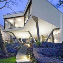 House Between The Trees / Šebo Lichý architects House Between The Trees / Šebo Lichý architects © Tomáš Manina