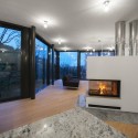 House Between The Trees / Šebo Lichý architects House Between The Trees / Šebo Lichý architects © Tomáš Manina