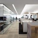 Offices Broccolini Construction / Rubin et Rotman architectes Offices Broccolini Construction / Rubin et Rotman architectes © Stéphane Brügger