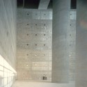 AD Classics: Caja Granada Savings Bank / Alberto Campo Baeza AD Classics: Caja Granada Savings Bank / Alberto Campo Baeza © Estudio Arquitectura Campo Baeza