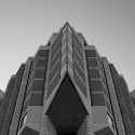 AD Classics: Robarts Library / Warner, Burns, Toan & Lunde AD Classics: Robarts Library / Warner, Burns, Toan & Lunde © Flickr user Sebastian Mieth
