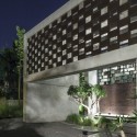 In Praise of Shadows / Pitsou Kedem Architects In Praise of Shadows / Pitsou Kedem Architects © Amit Geron