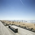 Esbjerg Beach Promenade & Sailing Club / Nathan Romero Arkitekter + Spektrum Arkitekter Esbjerg Beach Promenade & Sailing Club / Nathan Romero Arkitekter + Spektrum Arkitekter © Asger Simonsen