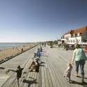 Esbjerg Beach Promenade & Sailing Club / Nathan Romero Arkitekter + Spektrum Arkitekter Esbjerg Beach Promenade & Sailing Club / Nathan Romero Arkitekter + Spektrum Arkitekter © Asger Simonsen