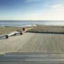 Esbjerg Beach Promenade & Sailing Club / Nathan Romero Arkitekter + Spektrum Arkitekter Esbjerg Beach Promenade & Sailing Club / Nathan Romero Arkitekter + Spektrum Arkitekter © Asger Simonsen