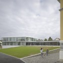 Bernex City Hall / Personeni Raffaele Schärer Architects Bernex City Hall / Personeni Raffaele Schärer Architects © Roland Halbe