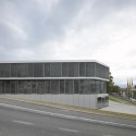 Bernex City Hall / Personeni Raffaele Schärer Architects Bernex City Hall / Personeni Raffaele Schärer Architects © Roland Halbe