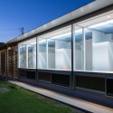 With 3 Kids, 2 Dogs and the Jungle / Osamu Morishita Architect & Associates With 3 Kids, 2 Dogs and the Jungle / Osamu Morishita Architect & Associates © Hahakura Photo Office
