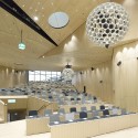 New Conference Hall for the World Intellectual Property Organization / Behnisch Architekten New Conference Hall for the World Intellectual Property Organization / Behnisch Architekten © David Matthiessen