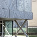 Villa Criss-Cross Envelope / OFIS Architects Villa Criss-Cross Envelope / OFIS Architects © Tomaz Gregoric