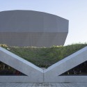 Zhonghe Sports Center / Q-Lab Zhonghe Sports Center / Q-Lab © Highlite Images