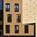 Brick Neighbourhood / dekleva gregorič architects Brick Neighbourhood / dekleva gregorič architects © Miran Kambič