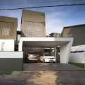 The Skewed House / LIJO.RENY.architects The Skewed House / LIJO.RENY.architects © Praveen Mohandas