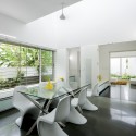 The Skewed House / LIJO.RENY.architects The Skewed House / LIJO.RENY.architects © Praveen Mohandas