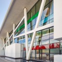 Jesuit High School Chapel of the North American Martyr / Hodgetts + Fung Jesuit High School Chapel of the North American Martyr / Hodgetts + Fung © Joe Fletcher