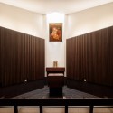 Jesuit High School Chapel of the North American Martyr / Hodgetts + Fung Jesuit High School Chapel of the North American Martyr / Hodgetts + Fung © Joe Fletcher