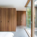 AVEK – House in a Garden Park / DEVOLDERarchitecten © At Home Publishers & Abet Laminati