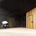 Hidden Locker Rooms / MU Architecture + Ateliers Les Particules Hidden Locker Rooms / MU Architecture + Ateliers Les Particules © David Foessel