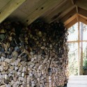 Wooden Hut / Kawahara Krause Architects Wooden Hut / Kawahara Krause Architects Courtesy of Kawahara Krause Architects