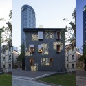 Façade Renovation for No. 8 Building / Atelier Archmixing Façade Renovation for No. 8 Building / Atelier Archmixing © Tang Yu