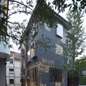 Façade Renovation for No. 8 Building / Atelier Archmixing Façade Renovation for No. 8 Building / Atelier Archmixing © Tang Yu