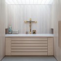 Bishop Edward King Chapel / Niall McLaughlin Architects Bishop Edward King Chapel / Niall McLaughlin Architects © NAARO