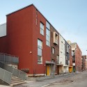 Kalasataman Huvilat Townhouses / PORTAALI architects Ltd + ArkOpen Ltd Kalasataman Huvilat Townhouses / PORTAALI architects Ltd + ArkOpen Ltd © Photos Tuomas Uusheimo